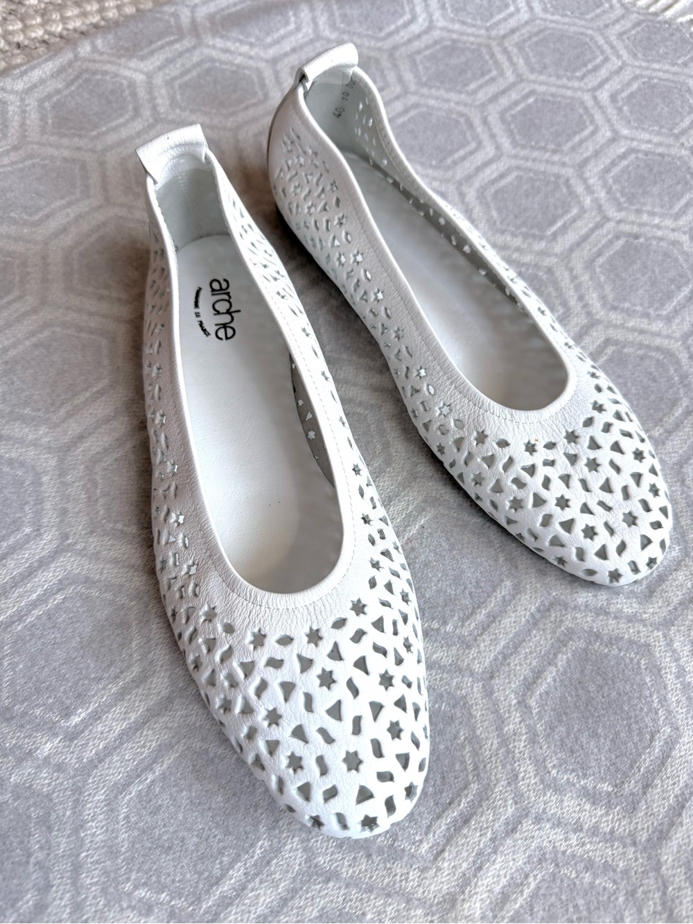 Arche Lilly Leather Ballet Flats Laser Cut White Stars France Women’s EU 40